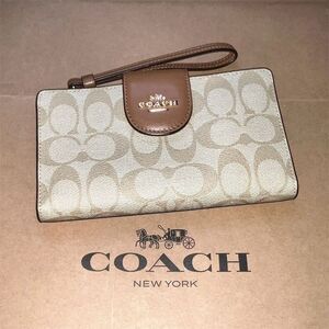 COACH Phone Wallet AUTHENTIC New without Tags!!